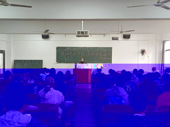 說明: 圖示, 示意圖
中度可信度描述已自動生成