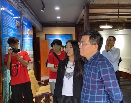 說明: http://news.hnie.edu.cn/__local/2/63/4D/14341BC222ABEFEC79D8D6034E2_8B6315B6_EBD91.png