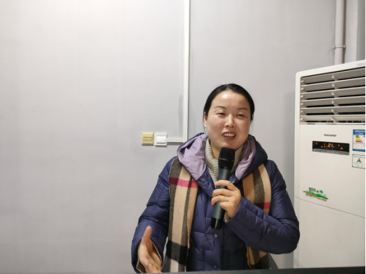 說明: http://news.hnie.edu.cn/__local/A/46/EA/F3C3483C5B34A33256FBFB8353D_AE11455B_CDEDE.png