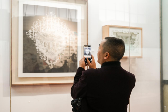 說明: http://news.hnie.edu.cn/__local/E/6A/01/5597AFF3F0B182A15E25E22E493_1A051993_C7B4A.png